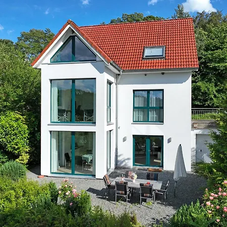 Semesterbostad Am Seeufer Eutin